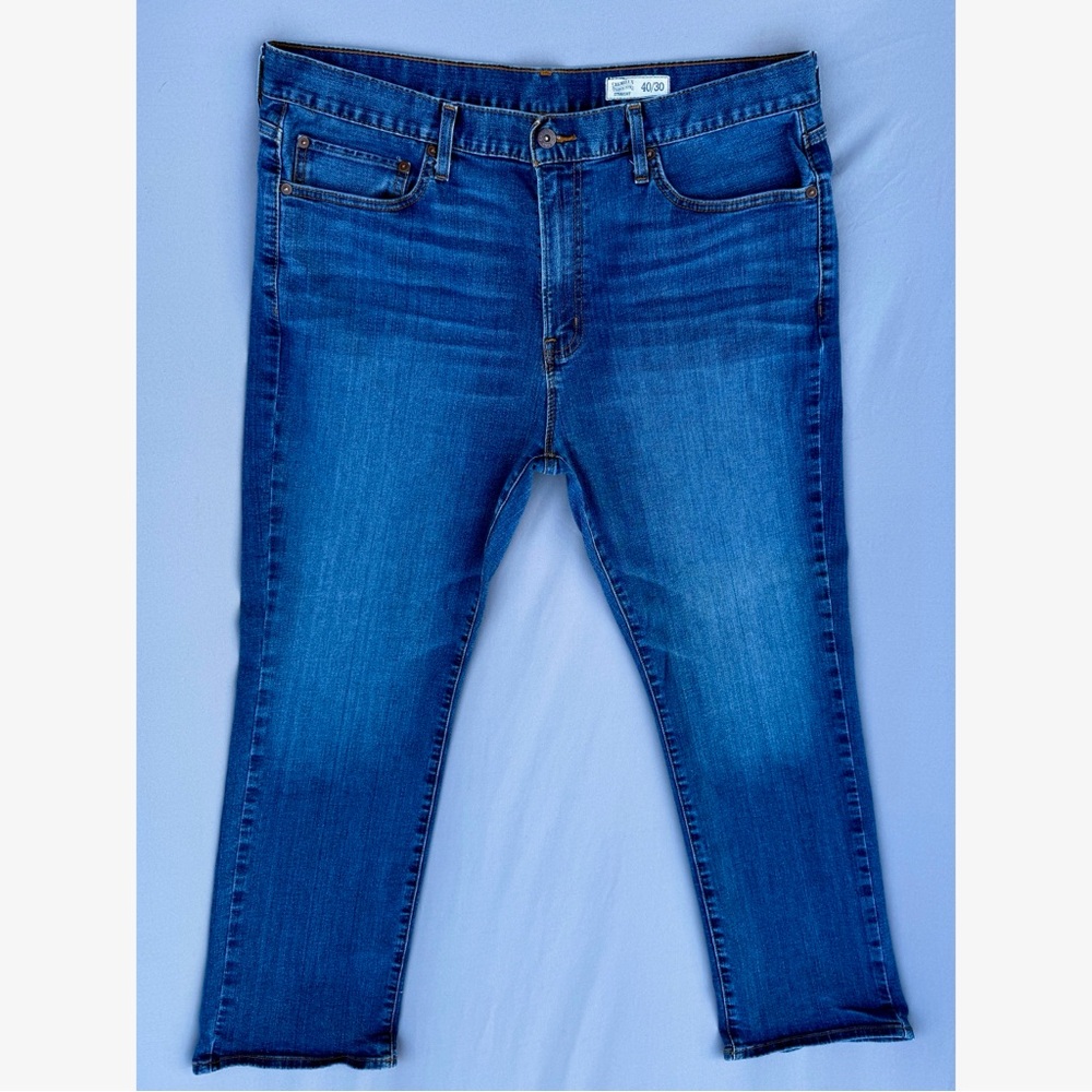 Cremieux Premium Denim | Straight Jeans | Medium Wash | 40x30 | Stretch